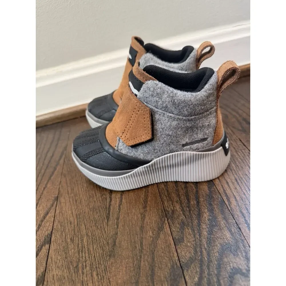 SOREL Kids' Out N About IV Waterproof Duck Boot Little Kids Sz 9c